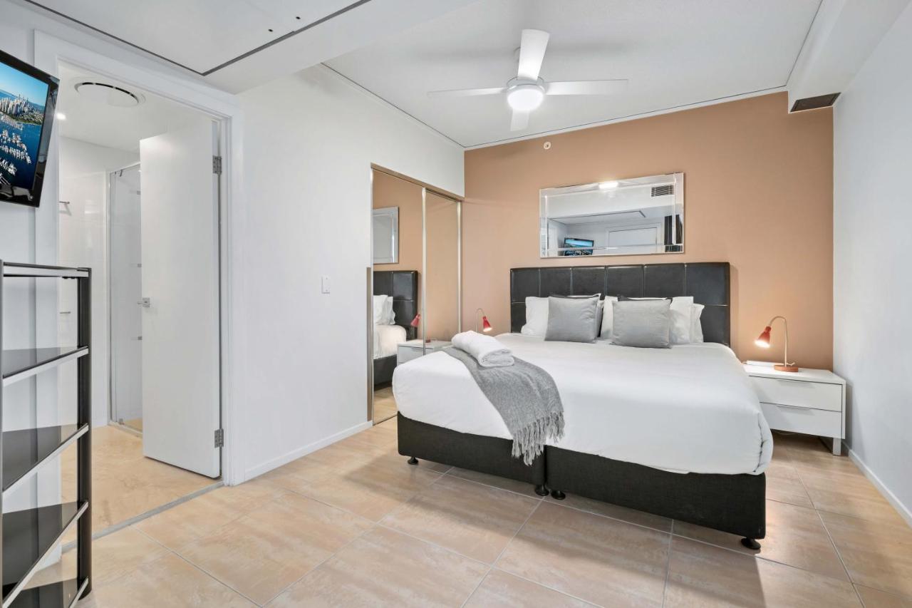 Sierra Grand Broadbeach - Self Contained & Privately Managed Apartments Gold Coast Exterior foto